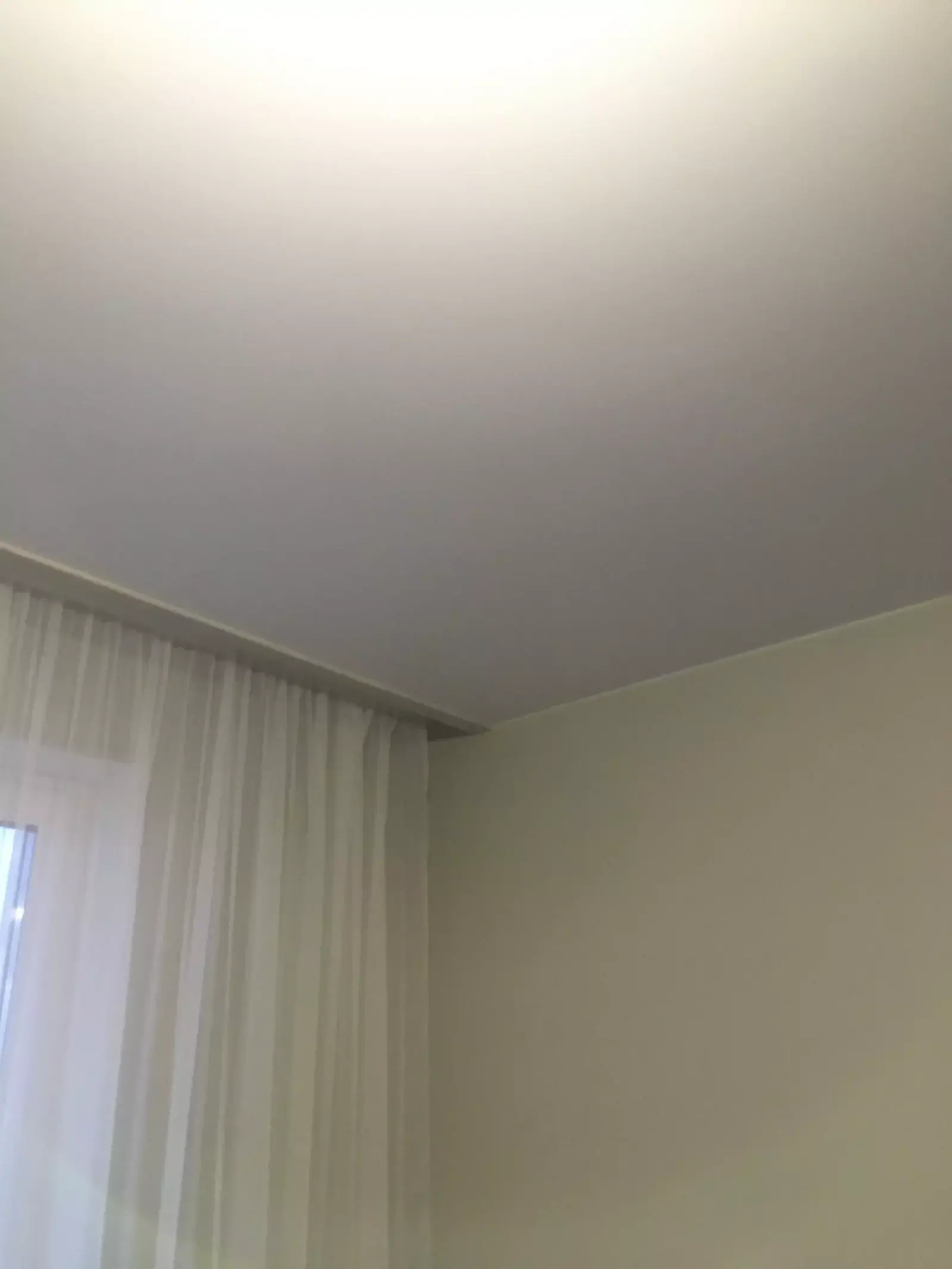 Натяжной потолок на кухню — Севастополь, улица Горпищенко, 53/1, фото 2